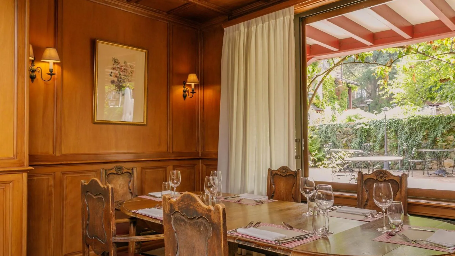 **** Hotel La Verniaz Et Ses Chalets Evian-les-Bains France