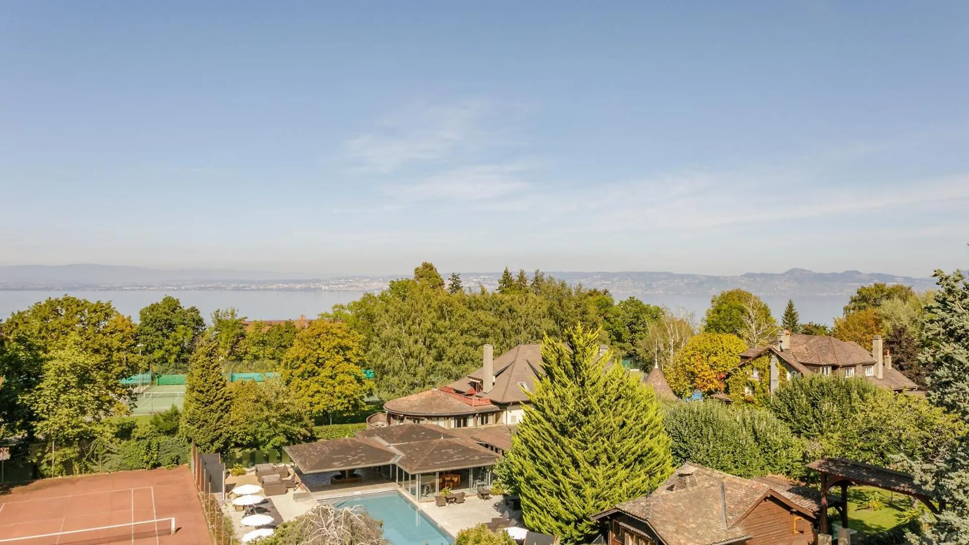 La Verniaz Et Ses Chalets Evian-les-Bains 4*,