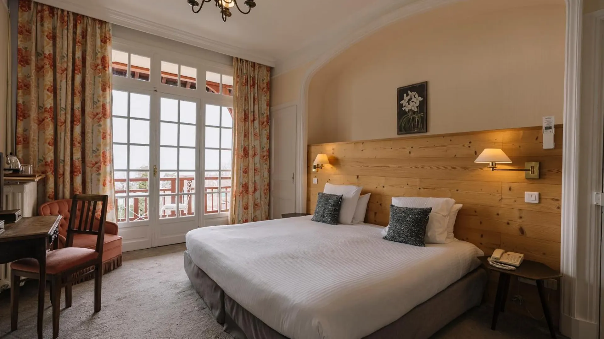 **** Hotel La Verniaz Et Ses Chalets Evian-les-Bains France